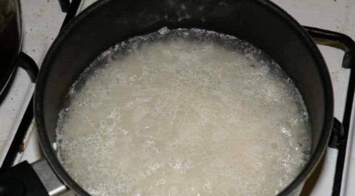 Svi ovako kuvaju pirinač, ali ne znaju da mogu dobiti rak: prestanite dok ne bude prekasno, ovo je pravi način!