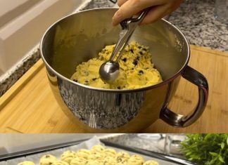 Brzo pripremite kolačić dok pripremate kavu.