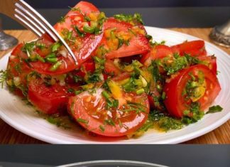 Predstavljamo ultimativno predjelo od rajčice koje će razveseliti vaše nepce kao nikada prije! 🍅 Pogledajte očaravajuću salatu – jelo koje se lako i brzo priprema!