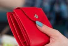 Jednostavnim držanjem jednog novčića u novčaniku bit ćete nagrađeni s tri dodatna para za svaki par koji potrošite.