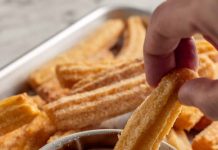 MINI CHURROS ILI ŠPANJOLSKI UŠTIPCI…NEODOLJIVI I SUPER JEDNOSTAVNI