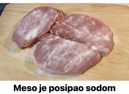 Prije pečenja meso posuo sodom bikarbonom: OTKADA MI JE POKAZAO, TO JE JEDINA METODA KOJU KORISTIM!