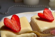 Sigurni smo da ćete uživati i u kokos-plazma kockama, a gotove su za samo 15 minuta