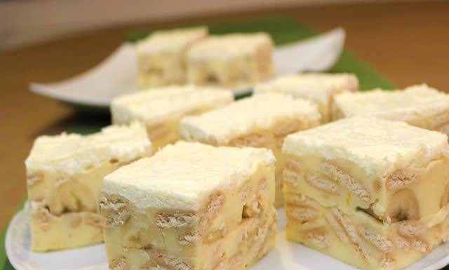 Brza torta od banana može se pripremiti za samo 15 minuta.