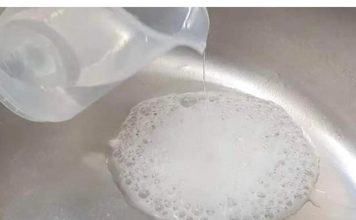 MA, KAKVO SIRĆE I SODA BIKARBONA EVO ŠTA RADI POSAO- Skida rđu i kamenac ko od šale, SUDOPERA SIJA ZA 60 DINARA