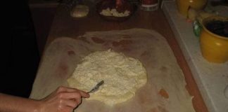 SIRNICA KAO IZ NAJBOLJIH PEKARA: BOLJI RECEPT DO SADA NISMO PROBALI