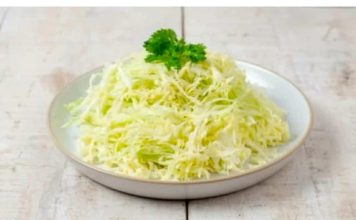 Da li u kupus salatu stavljate prvo sirće ili ulje: REDOSLIJED JE VAZNIJI NEGO ŠTO MISLITE