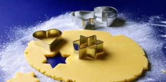 VIŠE VRSTA BOŽIĆNI KOLAČA OD JEDNE SMJESE