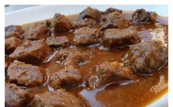 Ovu namirnicu uvijek dodajte u gulaš: Meso će se raspadati, a ukus će biti nezaboravan!