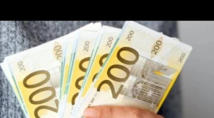 Novac stiže za 4 horoskopska znaka! Evo ko će dobiti pare do 15. februara, a jedan znak treba da…