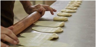 PRAVE D0MAĆE PEKARSKE KIFLE: MEKANE, SLANE, FINE I KADA SU HLADNE…