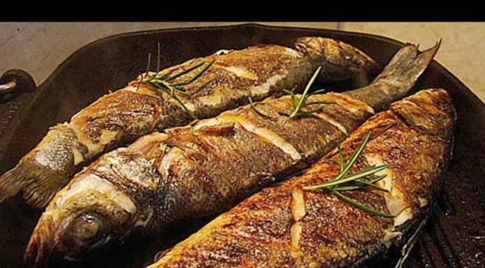 PRIJE PRŽENJA RIBU UVALJAJTE U OVAJ SASTOJAK, NE U BRAŠNO: KORICA će biti hrskava, a da se MESO ne raspada