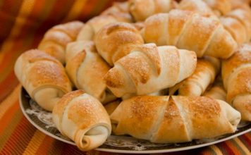 Brze kiflice sa sirom