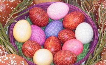 NOVE IDEJE I TEHNIKE ZA FARBANJE JAJA! A BRZE NE MOZE I JEDN0STAVNIJE