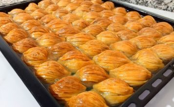 BOMBON BAKLAVA…Vrlo jednostavan recept a tajna se krije u pravilnom omjeru namjernica u tijestu❗