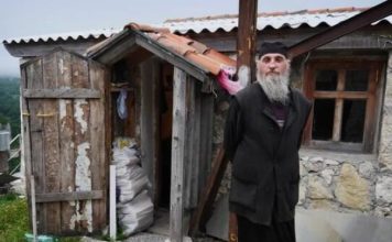 Kada vam neka osoba čini zlo i nanosi vam veliku bol, uradite samo ovu stvar i ponovo ćete naći svoj put ka sreći: Moćan savet monaha sa Svete Gore