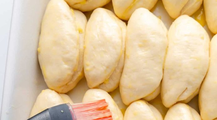 📌 HRSKAVO SLOJEVITO PECIVO….