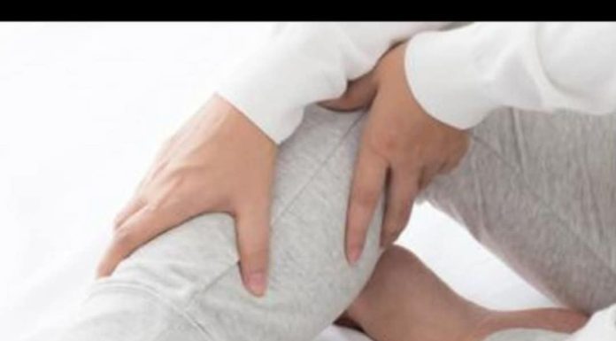 Noćni grčevi u nogama: što ih uzrokuje i kako si možemo pomoći?