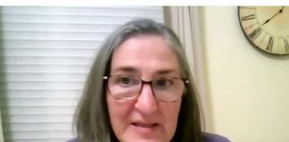 Jane Crummett, umirovljena vojna terapeutkinja koja pati od jakih bolova u stopalima