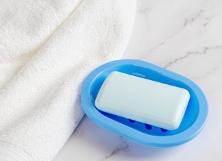 Prije spavanja uvijek stavite sapun pored kreveta: Kad čujete zašto, učinit ćete to već večeras Prije spavanja uvijek stavite sapun pored kreveta: Kad čujete zašto, učinit ćete to već večeras - featured image