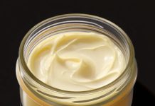 Hidrociklin mast: Da li Vam je potrebna, i za šta se ona koristi? Hidrociklin mast: Da li Vam je potrebna, i za šta se ona koristi? - featured image