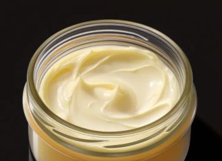 Hidrociklin mast: Da li Vam je potrebna, i za šta se ona koristi? Hidrociklin mast: Da li Vam je potrebna, i za šta se ona koristi? - featured image