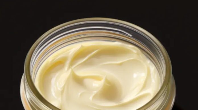 Hidrociklin mast: Da li Vam je potrebna, i za šta se ona koristi? Hidrociklin mast: Da li Vam je potrebna, i za šta se ona koristi? - featured image