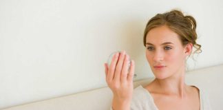 Milije na licu – nisu opasne, ali evo kako ih ukloniti! Milije na licu – nisu opasne, ali evo kako ih ukloniti! - featured image