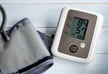 NIZAK PRITISAK MOŽE DA USMRTI ČOVEKA: Ako osetite ova 3 simptoma, odmah zovite HITNU POMOĆ! NIZAK PRITISAK MOŽE DA USMRTI ČOVEKA: Ako osetite ova 3 simptoma, odmah zovite HITNU POMOĆ! - featured image