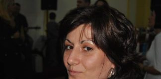 ŠTA ODAJE NEKULTURNU ŽENU – samo obratite pažnju da li radi ove 4 stvari i sve će vam biti jasno ŠTA ODAJE NEKULTURNU ŽENU – samo obratite pažnju da li radi ove 4 stvari i sve će vam biti jasno - featured image