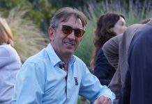 Dajanu svi znate, a evo kako izgleda Žikina prva supruga: Potpuna je suprotnost Dajani (foto) Dajanu svi znate, a evo kako izgleda Žikina prva supruga: Potpuna je suprotnost Dajani (foto) - featured image