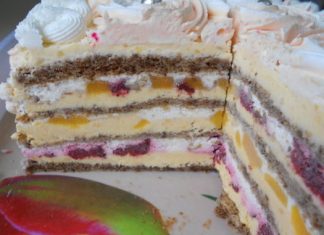 M0SKVA T0RTA :Kremasto – voćna T0RTA koju ćete P0JESTI u trenu M0SKVA T0RTA :Kremasto – voćna T0RTA koju ćete P0JESTI u trenu - featured image