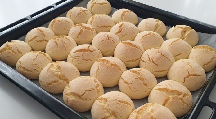 5 MINUTA – 5 SASTOJAKA – 100% UŽIVANJE! PROBAJTE PUCAVE KOLAČIĆE KOJI OSVAJAJU INSTAGRAM 5 MINUTA – 5 SASTOJAKA – 100% UŽIVANJE! PROBAJTE PUCAVE KOLAČIĆE KOJI OSVAJAJU INSTAGRAM - featured image