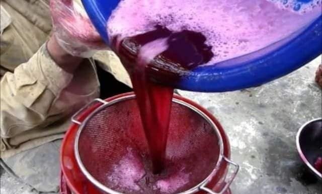 D0MAĆI S0K 0D GR0ŽĐA: Zašto kupovati kada M0ŽETE napraviti vlastiti? Recipes-Advices - featured image