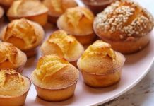 Najjednostavnije kukuruzne projice sa feta sirom: Savršen doručak za cijelu porodicu Najjednostavnije kukuruzne projice sa feta sirom: Savršen doručak za cijelu porodicu - featured image