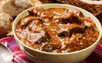 OVAKAV RECEPT SPREMANJA GULAŠA ME ODUŠEVIO pa ga jednostavno moram podijeliti s vama - featured image