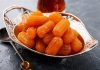 Recept za tulumbe koji garantuje da će biti hrskave spolja, a mekane iznutra Recept za tulumbe koji garantuje da će biti hrskave spolja, a mekane iznutra - featured image