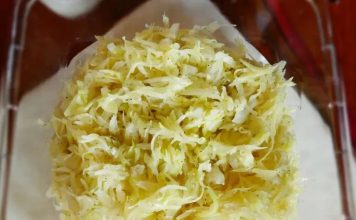 Trik iz prošlog vijeka: Ovako se pravi kupus ribanac koji traje do proljeća, bez grama hemije Trik iz prošlog vijeka: Ovako se pravi kupus ribanac koji traje do proljeća, bez grama hemije - featured image