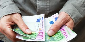 Stižu pare do 10. oktobra: 3 horoskopska znaka dobijaju ogroman novac, riješiće sve probleme! Stižu pare do 10. oktobra: 3 horoskopska znaka dobijaju ogroman novac, riješiće sve probleme! - featured image