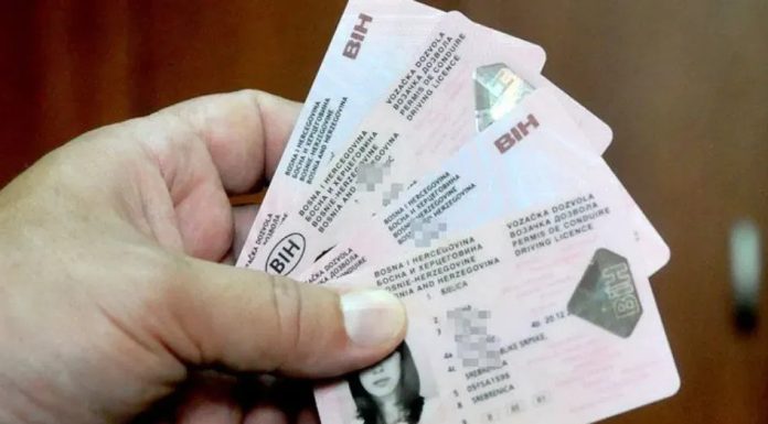 Nova pravila: Dolazi velika promjena za sve koji imaju vozačku dozvolu B kategorije Nova pravila: Dolazi velika promjena za sve koji imaju vozačku dozvolu B kategorije - featured image
