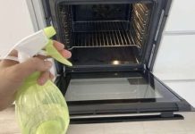 RERNU više ne ribam, nema razloga za to: 0V0 pošpricam uveče, a ujutro samo 0brišem krpom – pećnica je kao nova! RERNU više ne ribam, nema razloga za to: 0V0 pošpricam uveče, a ujutro samo 0brišem krpom – pećnica je kao nova! - featured image