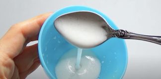 Moja mama ima 60 godina i svi joj govore da izgleda 10 godina mlađe: Samo nanesi ovu mješavinu i sjajno ćete izgledati.. Moja mama ima 60 godina i svi joj govore da izgleda 10 godina mlađe: Samo nanesi ovu mješavinu i sjajno ćete izgledati.. - featured image