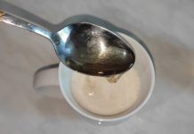 SVAKO JUTRO U ČAŠU MLIJEKA DODAM 2 KAŠIKE SIRĆETA: Nakon 7 dana nije mogla vjerovati šta se desilo SVAKO JUTRO U ČAŠU MLIJEKA DODAM 2 KAŠIKE SIRĆETA: Nakon 7 dana nije mogla vjerovati šta se desilo - featured image