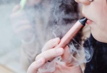 Miris cigarete u domu nestat će za sat vremena uz ove sastojke koje sigurno imate u kuhinji Miris cigarete u domu nestat će za sat vremena uz ove sastojke koje sigurno imate u kuhinji - featured image