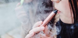 Miris cigarete u domu nestat će za sat vremena uz ove sastojke koje sigurno imate u kuhinji Miris cigarete u domu nestat će za sat vremena uz ove sastojke koje sigurno imate u kuhinji - featured image