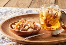 Zašto su dobri orasi i med: recepti koje vrijedi probati Zašto su dobri orasi i med: recepti koje vrijedi probati - featured image