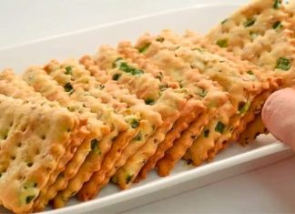 Savršen recept za krekere! Lako i ukusno! Slani krekeri… Savršen recept za krekere! Lako i ukusno! Slani krekeri… - featured image