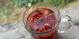 Tajne narodne medicine: Voda s ovim voćem čisti jetru kao rukom i poboljšava probavu Tajne narodne medicine: Voda s ovim voćem čisti jetru kao rukom i poboljšava probavu - featured image