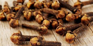 Klinčić može liječiti nesanicu, ublažiti zubobolju i mučninu Klinčić može liječiti nesanicu, ublažiti zubobolju i mučninu - featured image