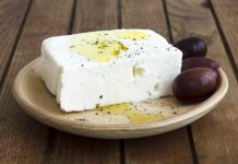 Ovako se pravi feta sir: Originalan recept iz srca Grčke! Ovako se pravi feta sir: Originalan recept iz srca Grčke! - featured image